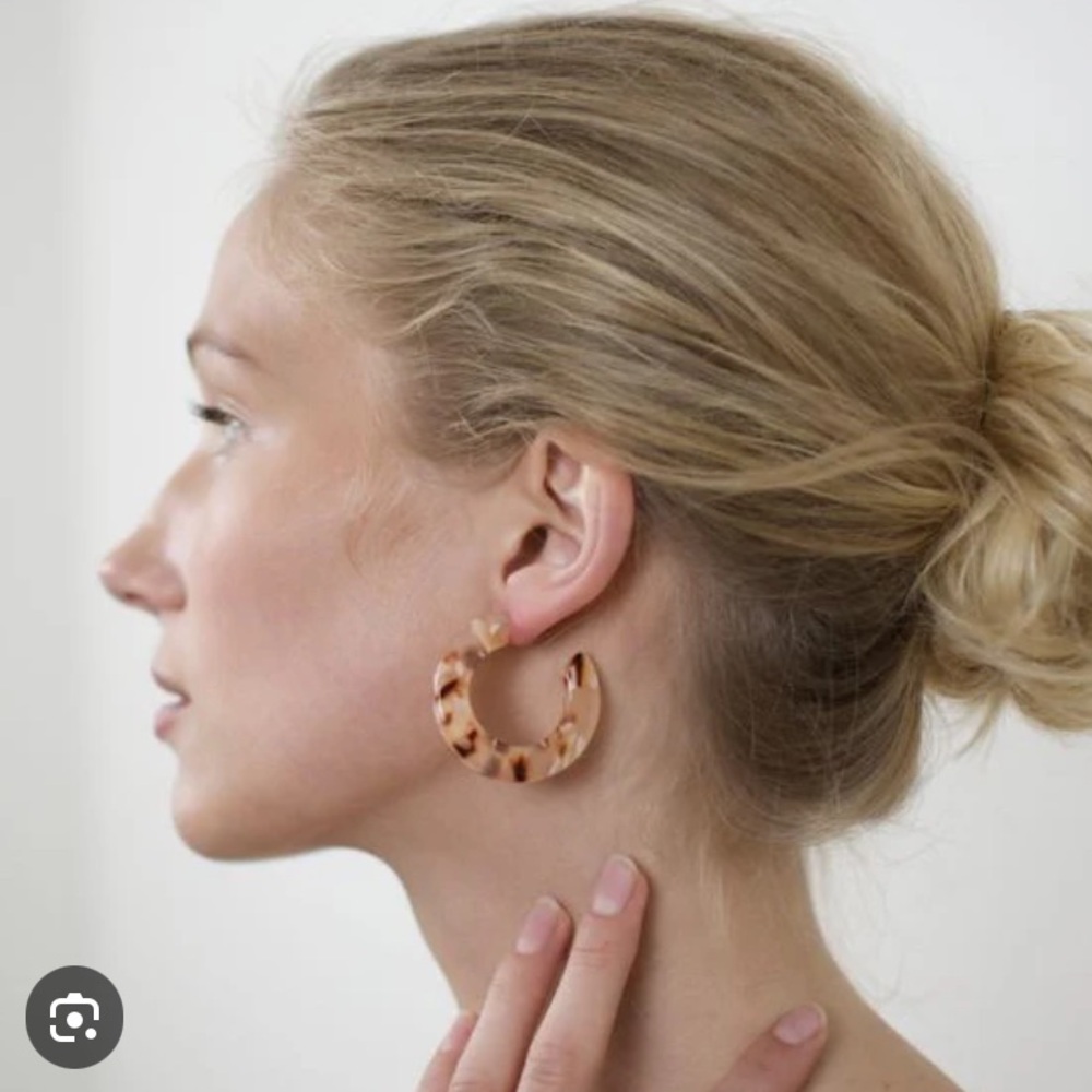 Machete Kate Hoops in Light Tortoise